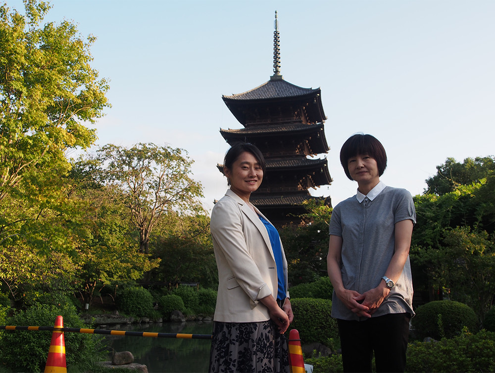 Ms. Asuka Ootani (left) and Ms. Tomoko Kodama (right), Toshiba Lighting & Technology Corporation.
