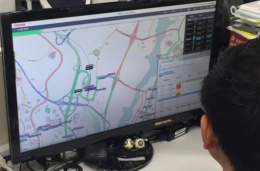 Cloud information system facilitating remote monitoring of EV buses