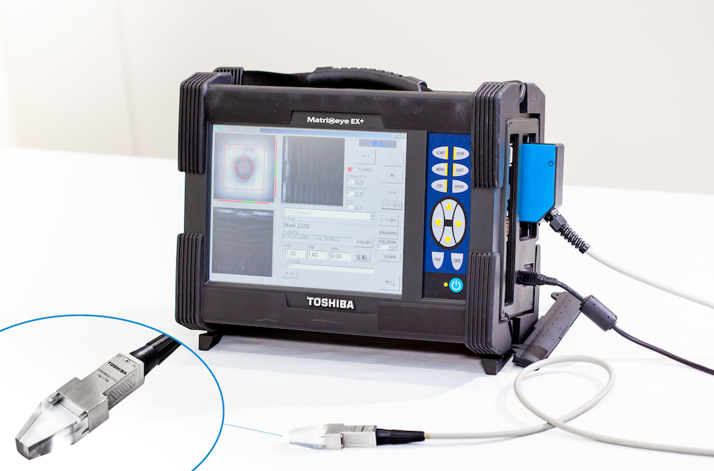 Matrixeye™ and the inspection probe that emits the ultrasound.