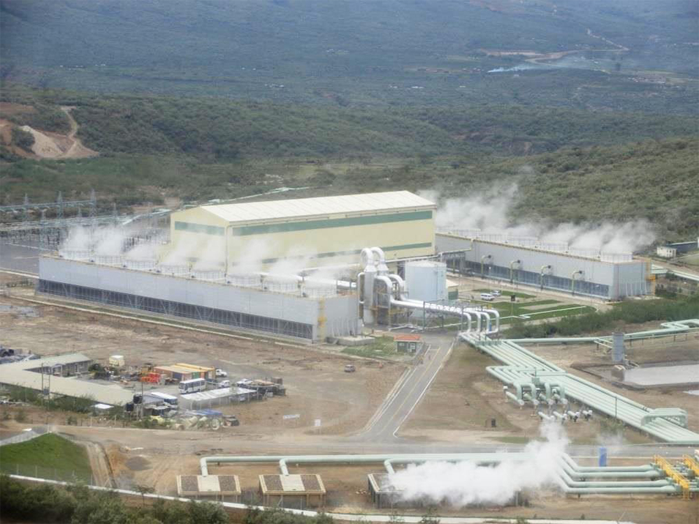 ケニア オルカリア 地熱発電