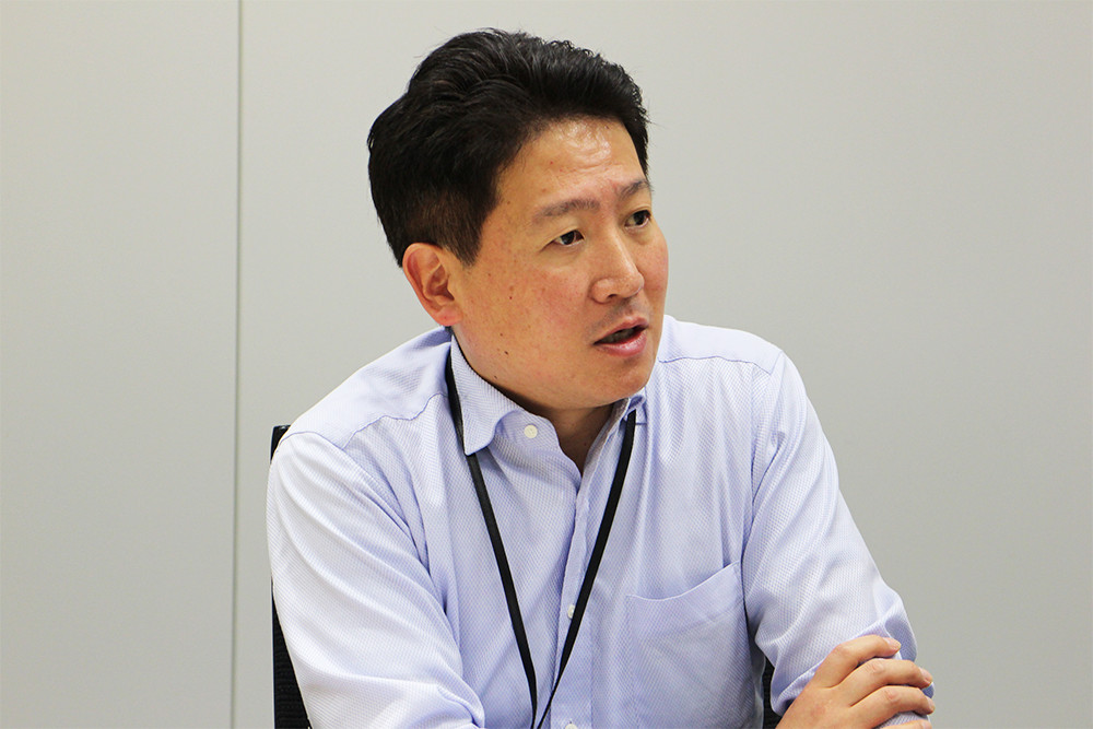 国内事業本部 国内商品企画部 齋藤裕氏