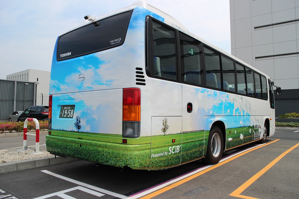 羽田空港で実証試験を行っているEVバス