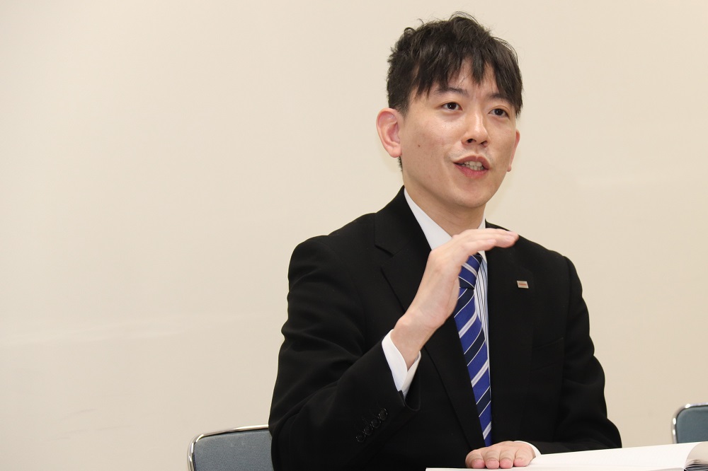 東芝エネルギーシステムズ株式会社 グリッド・アグリゲーション事業部 パワーエレクトロニクスシステム技術部 主務 鈴木大地氏