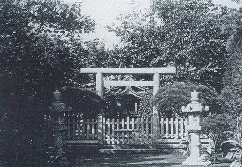 工場内の出雲神社の写真（1929年頃撮影）