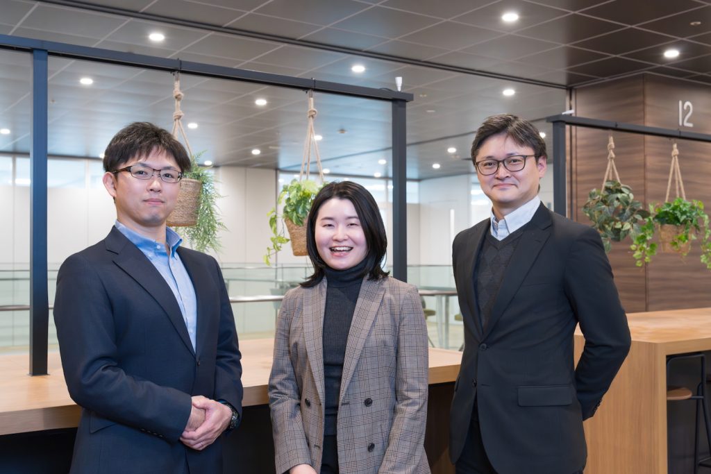 荻野義大氏・安藤千夏氏・安達一斗氏